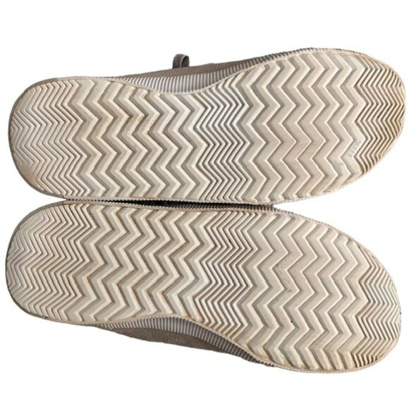 Sorel Out 'N About III Plus Lace Up Sneaker — Waterproof Suede - Dove - 10 - Picture 6 of 10